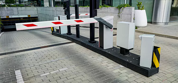 Custom Gate Design & Integration Whitehorse